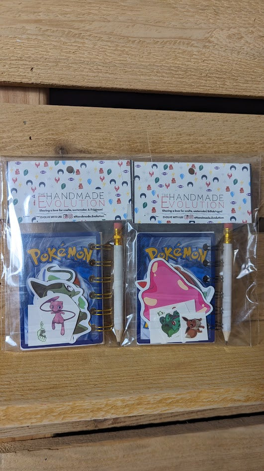 Bundle Pack: Hisuian Qwilfish & Hisuian Overqwil Pokémon Card Notebooks