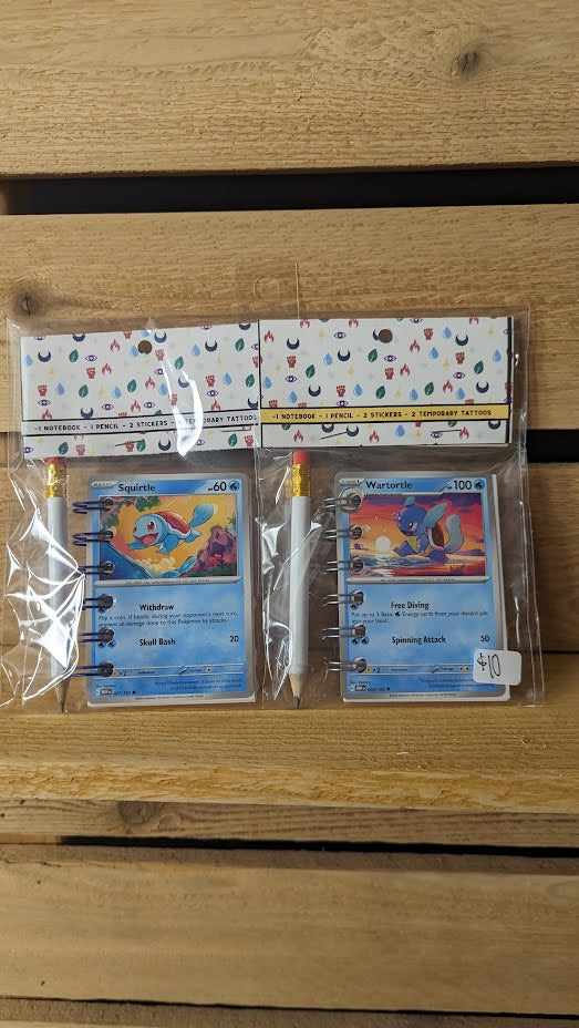 Bundle Pack: Squirtle & Wartortle Pokémon Card Notebooks